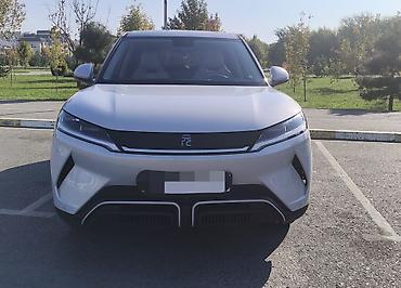 byd song plus цена в долларах: BYD Yuan Up: 2024 г., 0.1 л, Автомат, Электромобиль, Кроссовер — 3