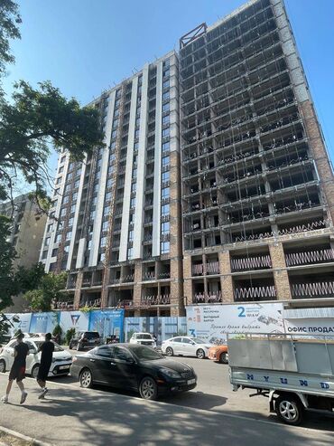 Офисы: Продаю Офис 85 м², Без ремонта, Бизнес центр, 10 этаж
