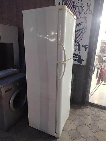 soyuducu: İşlənmiş 2 qapılı Indesit Soyuducu Satılır, rəng - Ağ, Təkərli — 5