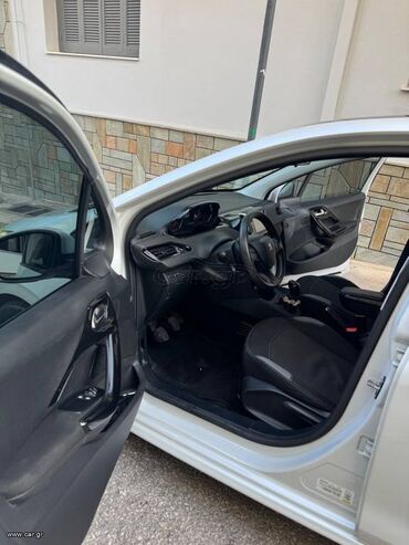 Peugeot: Peugeot 208: 1.6 l. | 2016 έ. 191000 km. Χάτσμπακ at lalafo.gr — 5 Peugeot: Peugeot 208: 1.6 l. | 2016 έ. 191000 km. Χάτσμπακ — 5
