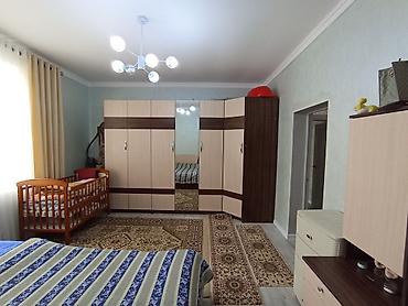 Продажа коттеджей и домов: Продаётся добротный дом в Ак-Ордо 2. Дом жилая 200,м.площадь участка — 19