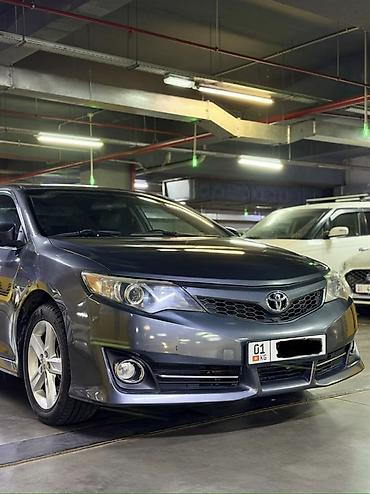 bmw 1 8: Toyota Camry: 2012 г., 2.5 л, Автомат, Бензин, Седан — 4