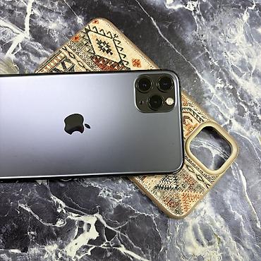 Apple iPhone: IPhone 11 Pro Max, Б/у, 256 ГБ, Space Gray, Чехол, 93 % — 2