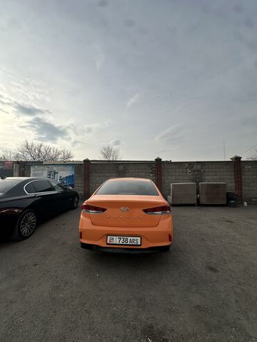 Hyundai: Hyundai Sonata: 2018 г., 2 л, Автомат, Газ, Седан at lalafo.kg — 9 Hyundai: Hyundai Sonata: 2018 г., 2 л, Автомат, Газ, Седан — 9
