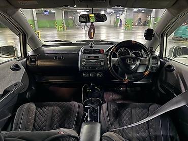 Fiat: Honda Fit: 2002 г., 1.3 л, Автомат, Бензин, Хетчбек — 2