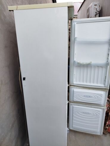 Kasalar: 2 qapılı Arcelik Soyuducu Satılır, rəng - Ağ