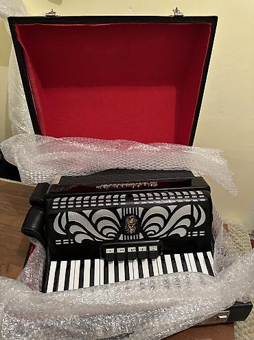Аккордеоны: Продаю Германский Аккордеон Вельтмейстер кордал абалы жаны боюнча — 19