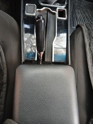 VAZ (LADA): Model: Lada (VAZ) 2107, ağ rəng, sedan gövdə Əsas xüsusiyyətlər: - — 8