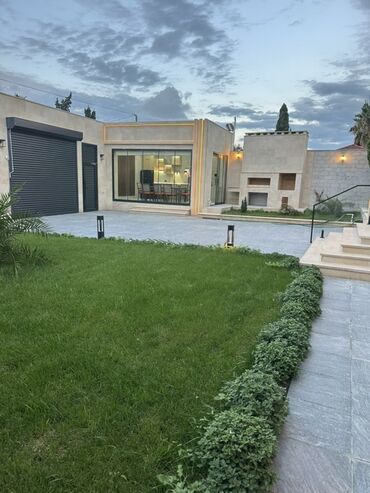 Həyət evləri və villaların satışı: Mərdəkan 5.5sotda ideal ərazidə Bravo marketin arxasında geniş — 15