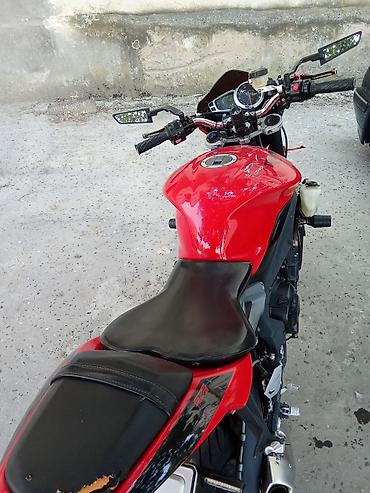 Motosikletlər: Triump — 1