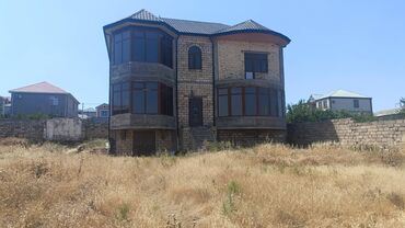 Bağ evlərinin satışı: Bakı, Hökməli, 376 kv. m, 6 otaqlı