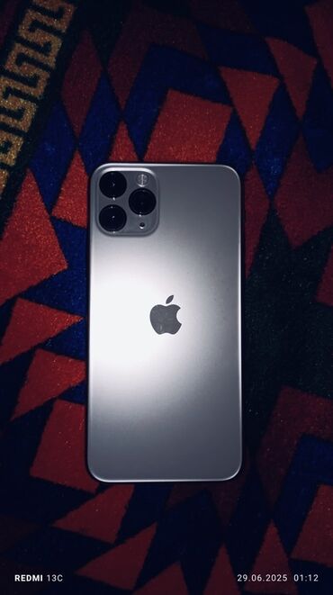 стекло на камеру: IPhone 11 Pro, 256 ГБ, Белый, 80 %