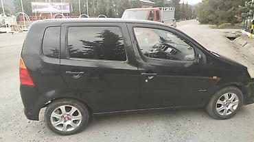 124 2 2: Daihatsu YRV: 2005 г., 1 л, Механика, Бензин, Седан — 2