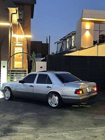 stance: Mercedes-Benz W124: 1994 г., 3.2 л, Автомат, Бензин, Седан — 4