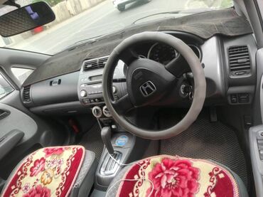 Honda: Honda Fit Aria: 2006 г., 1.5 л, Автомат, Бензин, Седан