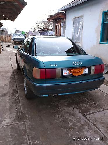 Audi: Audi 80: 1991 г., 2 л, Механика, Бензин, Седан — 4
