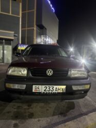 Volkswagen: Volkswagen Vento: 1993 г., 1.8 л, Механика, Бензин, Седан — 6