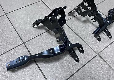 Автозапчасти: Крепление фары BMW G30 X5 G05 X6 G06 X7 G07 Кронштейн фары бмв Г30 — 2