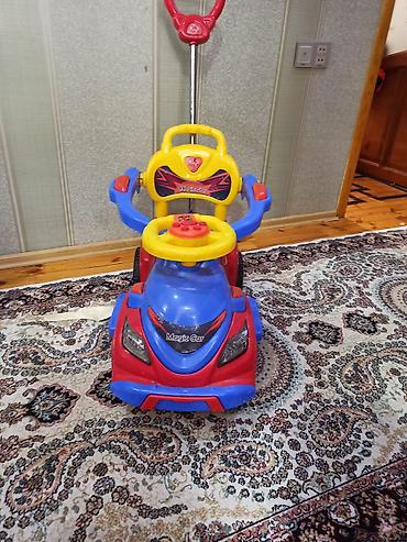 Uşaq dünyası: Uşaq üçün “Magic Car” ayaqlanan və itələmə tutacaqlı maşın - Rənglər — 1