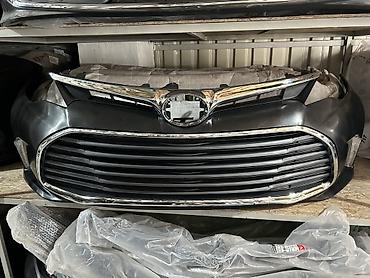 Передняя решетка радиатора с облицовкой для автомобиля Toyota