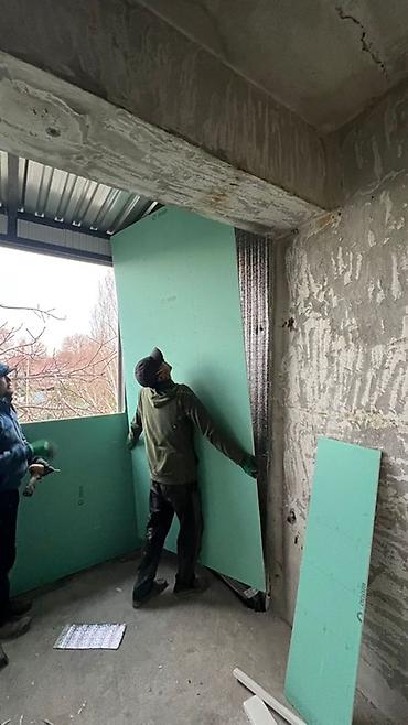 открытие: Услуги по остеклению, утеплению и обшивке балконов/лоджий под ключ — 3