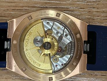 королевский бархат: Vacheron Constantin Overseas — элегантные швейцарские часы в корпусе — 2