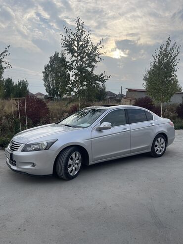 машина ист: Honda Accord: 2010 г., 3.5 л, Автомат, Бензин, Седан