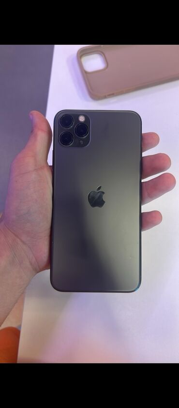 Apple iPhone: IPhone 11 Pro Max, 64 GB, Qara