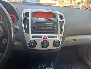 Kia Ceed SW (universal) – mavi rəngli, rahat və geniş ailə avtomobili lalafo.az -da Kia Ceed SW (universal) – mavi rəngli, rahat və geniş ailə avtomobili
