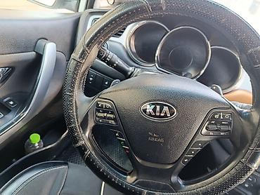 Kia: Kia Ceed: 2014 г., 1.6 л, Автомат, Газ, Хэтчбэк — 10