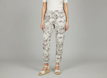 new yorker krótkie spodenki dresowe: ONLY, Material trousers for women, size S