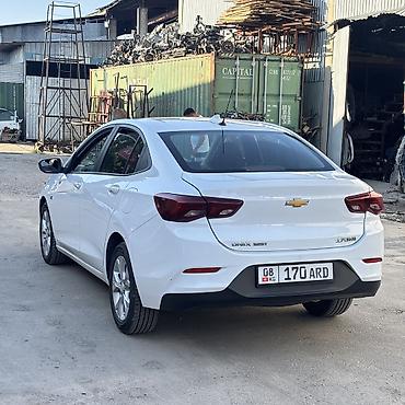 шевроле монза: Chevrolet Onix: 2021 г., 1 л, Автомат, Бензин, Седан — 1