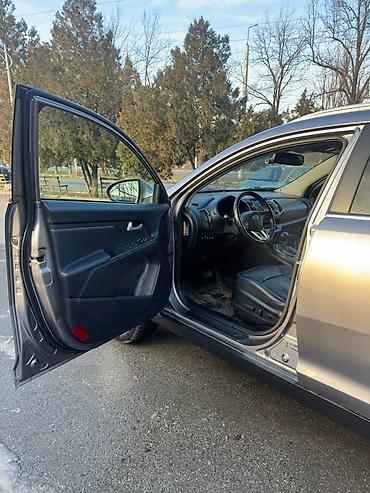 4: Kia Sportage: 2012 г., 2.4 л, Автомат, Бензин, Кроссовер — 6