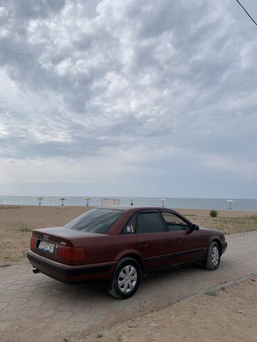 моновпрыск на гольф 3: Audi S4: 1992 г., 2.3 л, Механика, Бензин