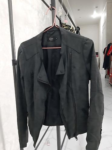 Другая женская одежда: Набор женской одежды 1) Джинсовый комбинезон: - Светло- и — 30