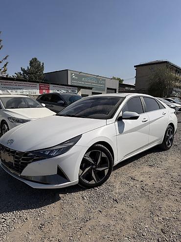 хендай елантра: Hyundai Elantra: 2022 г., 1.5 л, Автомат, Бензин, Седан — 2