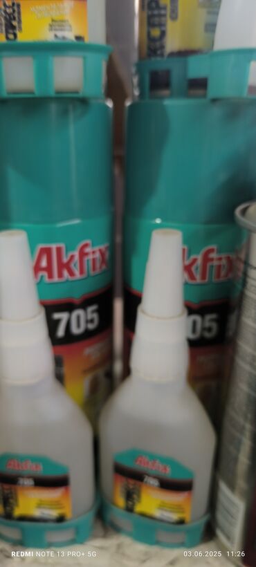 клей барбара: Клей Akfix 705 в удобной бутылке с дозатором. Подходит для склеивания