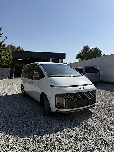фары на ипсум: Hyundai Staria: 2021 г., 3.5 л, Автомат, Газ, Минивэн — 1