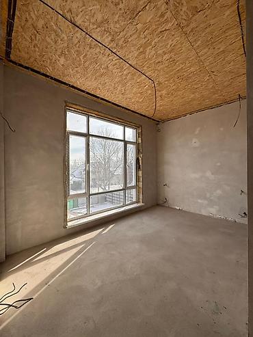 Продажа коттеджей и домов: Продаётся современный таунхаус общей площадью 278 м². Дом почти готов — 18