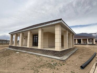 продажа частных домов бишкек: Коттедж, 220 м², 5 комнат, Агентство недвижимости, Евроремонт