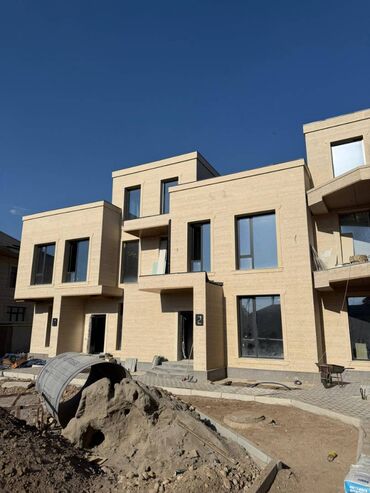 цокольное помещение аренда: Таунхаус, 248 м², 4 комнаты, Агентство недвижимости, ПСО (под самоотделку)