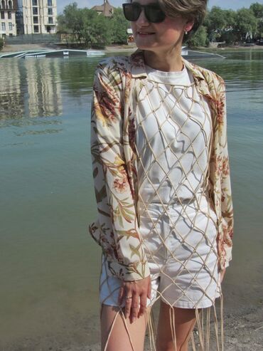 платье женское летнее: Женская туника-сетка — самая модная летняя одежда. Но в сочетании с
