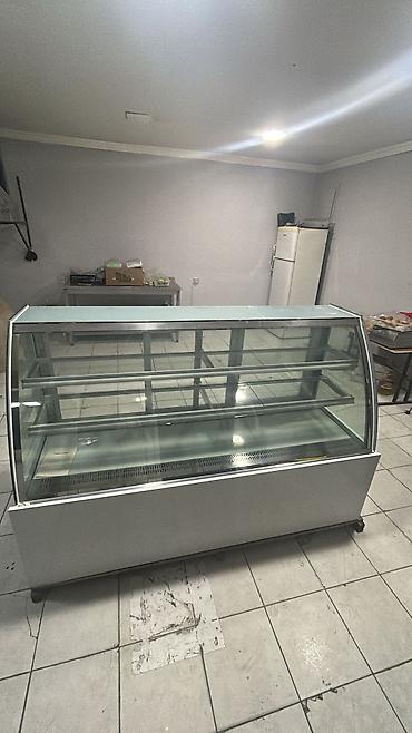 Soyuducu avadanlığı: Vitrin soyuducu satilir‼️550 azn
Sumqayit
Aysel banu — 1