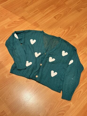 Kardiqanlar, jaketlər: Olcu STD. Yenidi.!