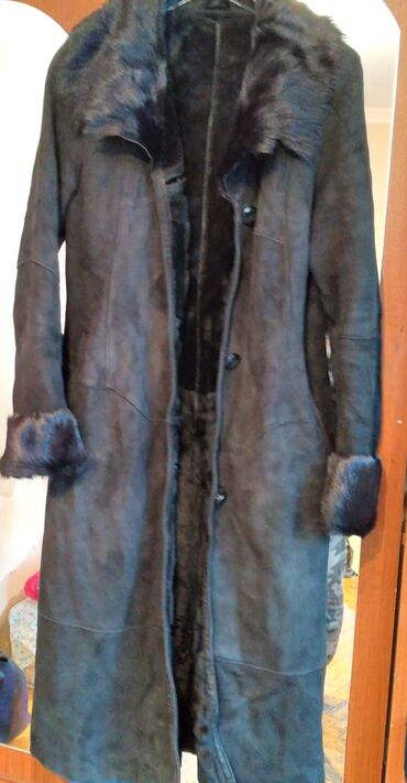 paltolar ve kurtkalar model: Palto M (EU 38), rəng - Qara