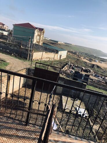 Həyət evləri və villaların satışı: 4 otaqlı, 200 kv. m, Kredit yoxdur, Orta təmir — 2