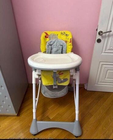 Digər mebel: For baby yemek stolu 55 azn prablemi yoxdu boya gore tenzimlenir