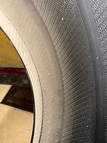 Шины: Пара зимних шин 235/50 R18 Б/У - Тип: зимние (фрикционные, без шипов) — 6