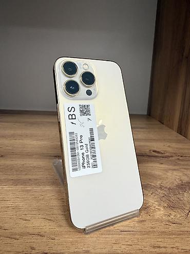 pc case: IPhone 13 Pro, Б/у, 256 ГБ, Золотой — 2