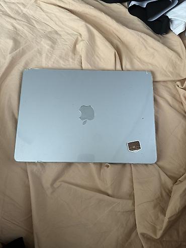 macbook air 2022: MacBook Air 13" (модель 2025) с чипом Apple M4 Характеристики: - — 2